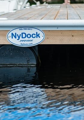 pontoon