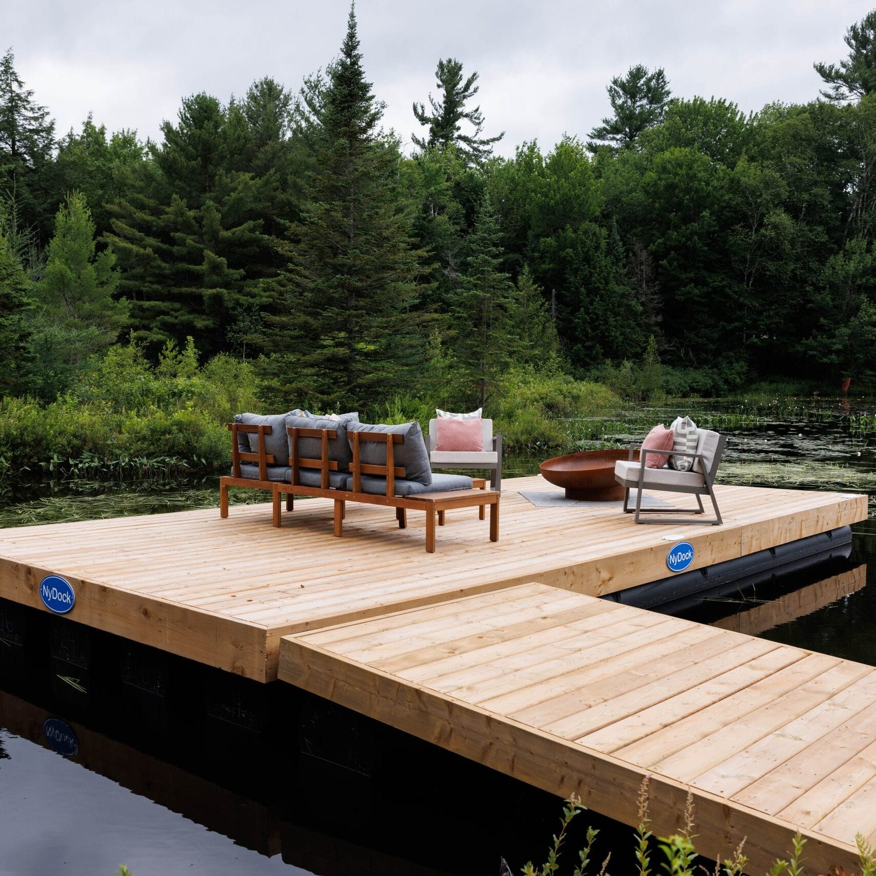 l shaped floating dock with stone inlay